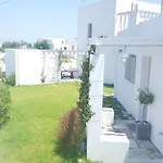 Akrotiri Villa Skyros
