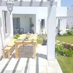 Akrotiri *