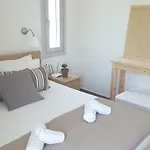 Akrotiri Villa *