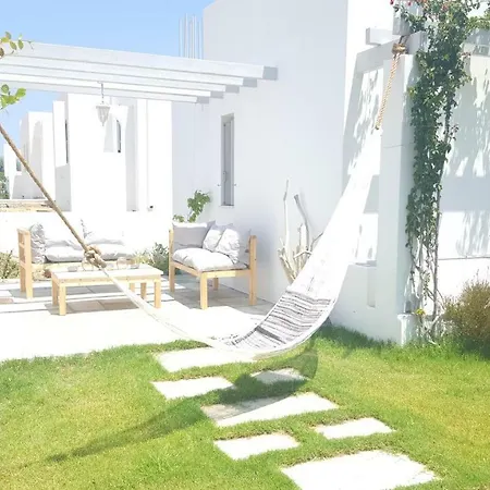 Akrotiri *