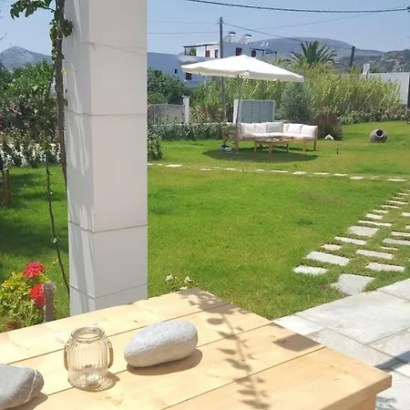 Akrotiri * Skyros